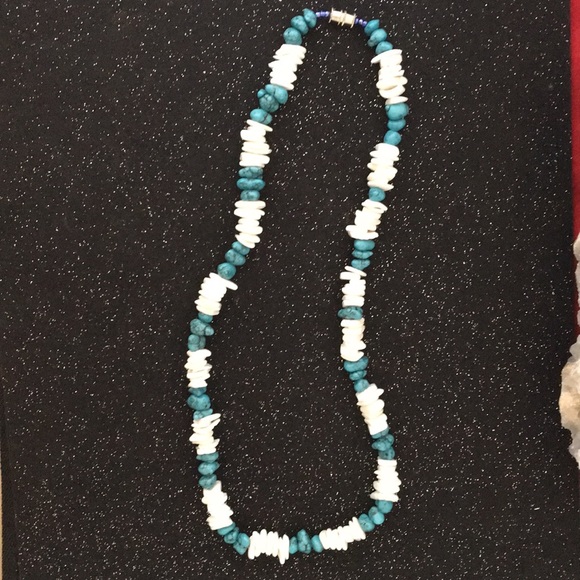 Puka shells - Picture 3 of 8